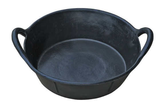 Double-Tuf RT00253 Rubber Feeder Pan with Handles, 3 gal. Capacity, Black